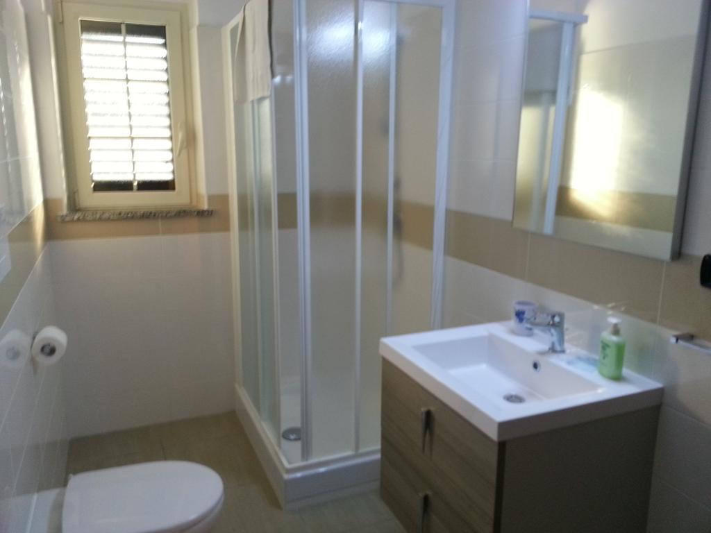 Il Girasole Formia Guesthouse Rooms Екстериор снимка